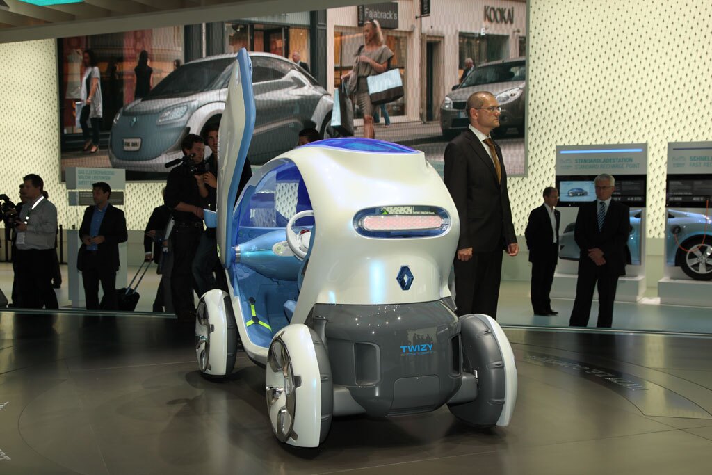The Twizy on show at the Frankfurt Motor Show in 2009 (Photo: Gizmag)