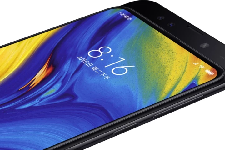 Xiaomi has announced the Mi Mix 3 phone, which has a slide-out compartment for the front-facing camera