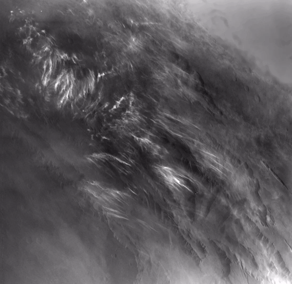 Clouds on Mars seen by Viking 1 Orbiter