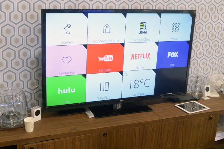 Askey's QBee Connected Home solution – seen here at CES 2015 – consists of three versatile components tied together by the company’s iOS and Android app (Photo: C.C.Weiss/Gizmag)