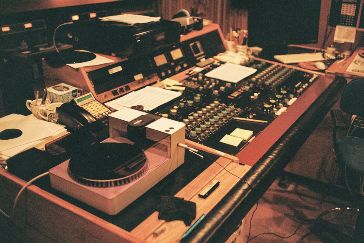 From studio to vinyl record without needing to take a trip to the pressing factory