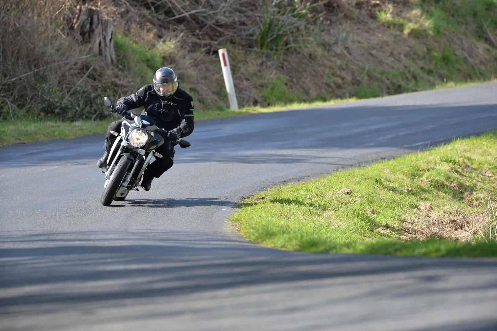 MV Agusta Dragster 800: compact, quick and light