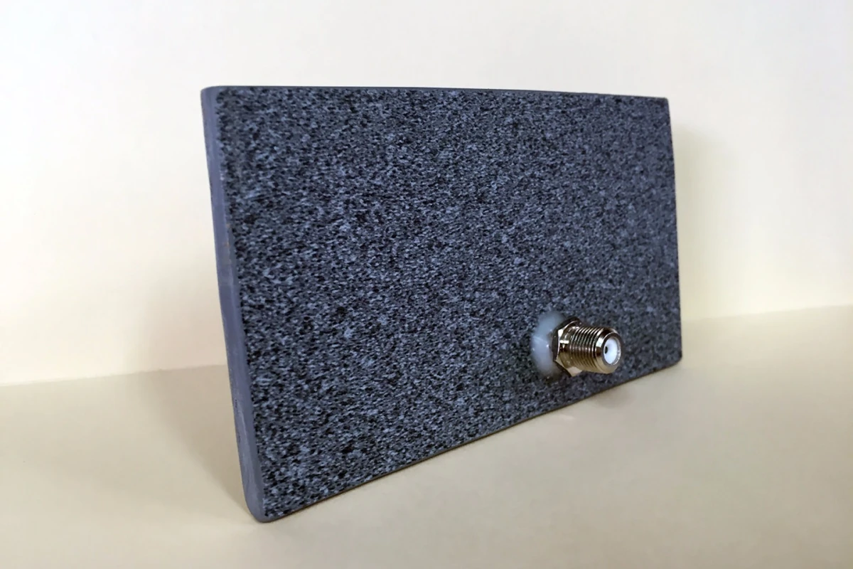 The antenna is reportedly the smallest in the world