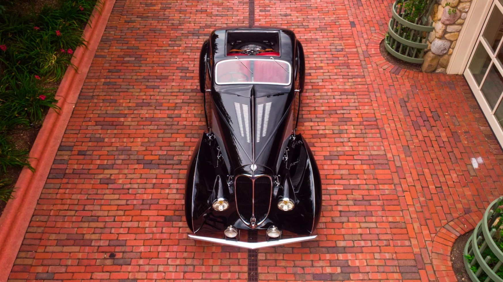 This 1936 Delahaye Type 135 Competition Court Teardrop Coupe will go to auction during Monterey Car Week with Mecum (Lot S95) on Saturday, 14 August 2021 with an official estimate of $5,000,000 - $6,000,000