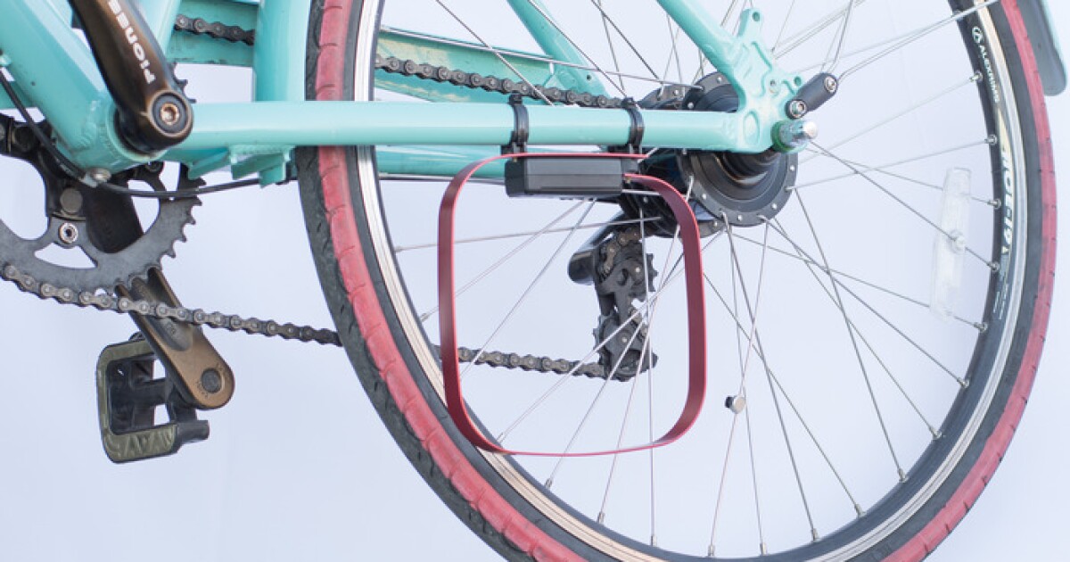 Veloloop lets bicycles trigger traffic light sensors