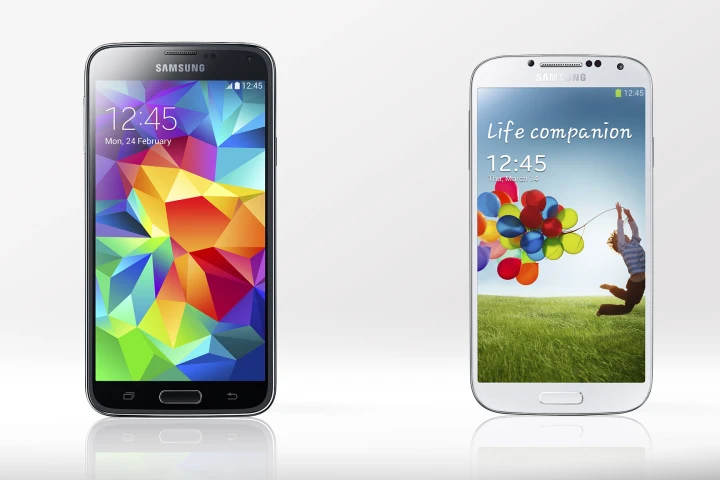 Gizmag compares the features and specs of the Samsung Galaxy S5 and Galaxy S4