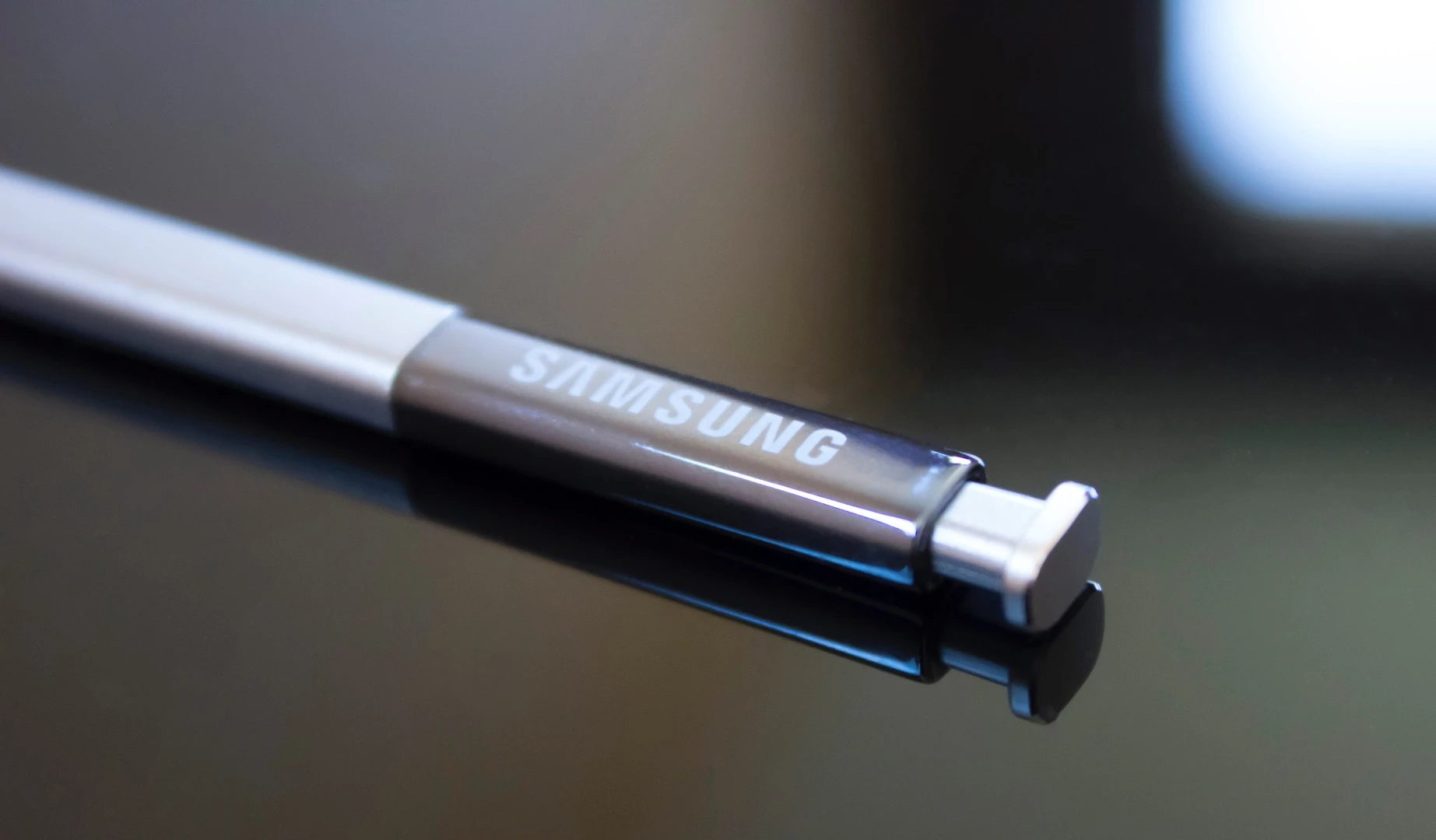 The click-out end of the new S Pen