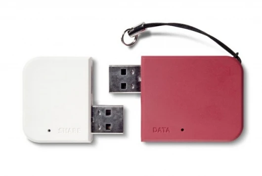 LaCie DataShare SD and MicroSD Dual USB Card Reader