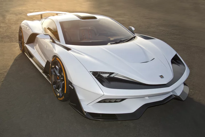 The all-new FXE from the Californian-based design house, Aria