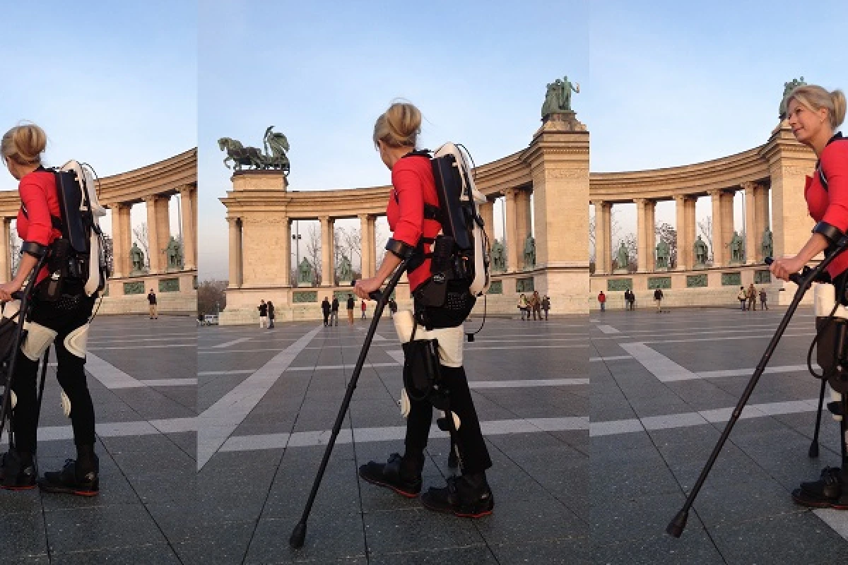A 3D printed robotic exoskeleton has enabled a woman paralyzed from the waist down to walk again