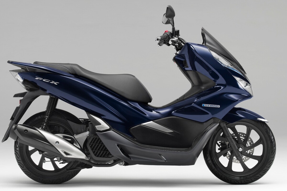 Honda To Begin Production Of Pcx Hybrid Scooter In September
