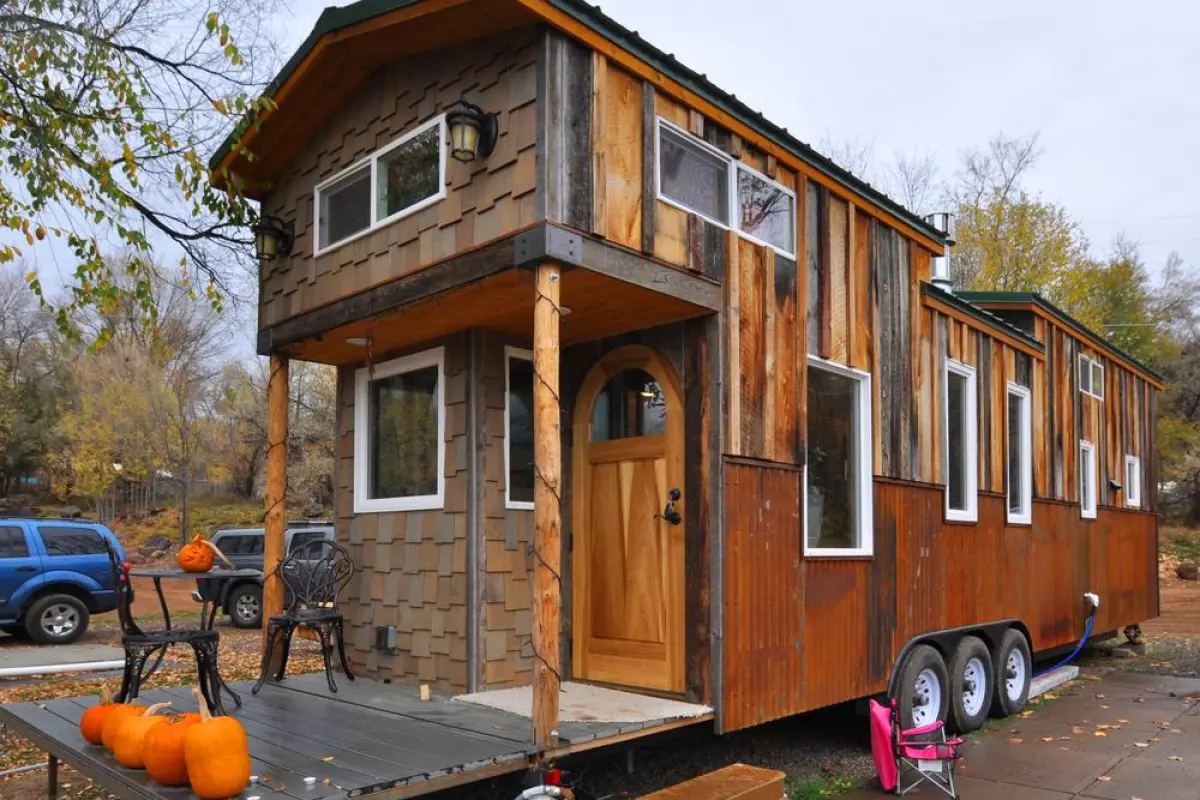 Rocky Mountain Tiny Houses says that building another home to the same spec would come to around US$105,000