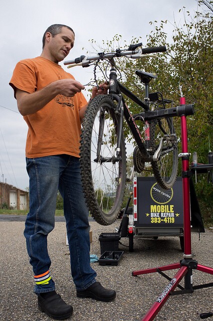Wyse Cycles is a self-propelled mobile bicycle repair service, which bike mechanic Ben Wyse pedals around the city of Harrisonburg, Virginia (Photo: Jeff James)