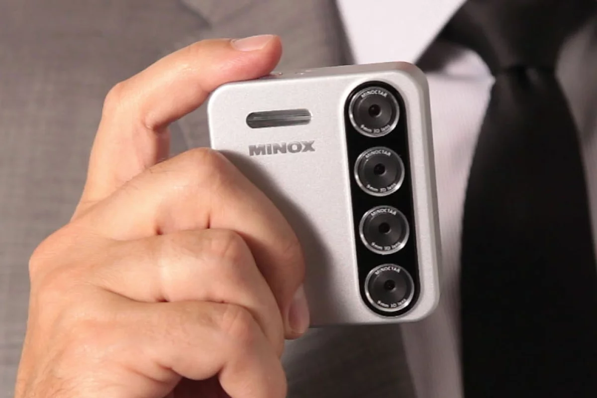 Each of the four lens modules on the PX3D camera from Minox is capable of snapping its own 5 megapixel photograph