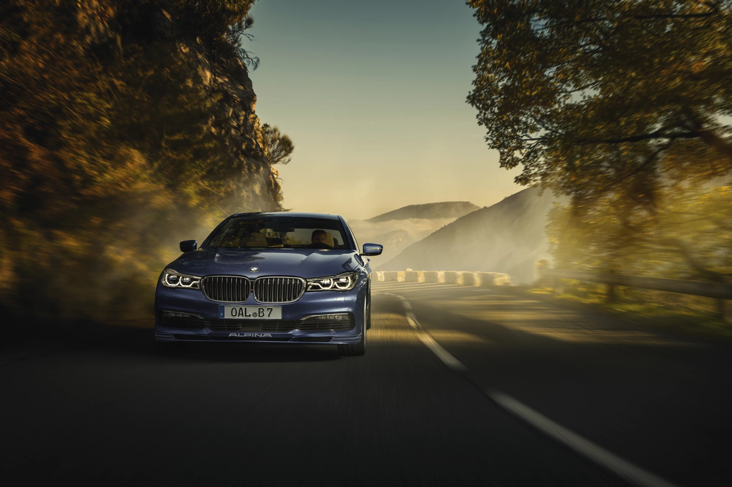 The B7's monstrous top speed comes courtesy of a twin-turbo V8