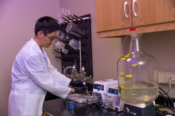 Grad student Peng Dai at work in the lab