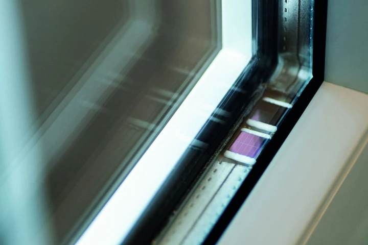 Fraunhofer's solar-powered radio sensor chip, mounted in a window