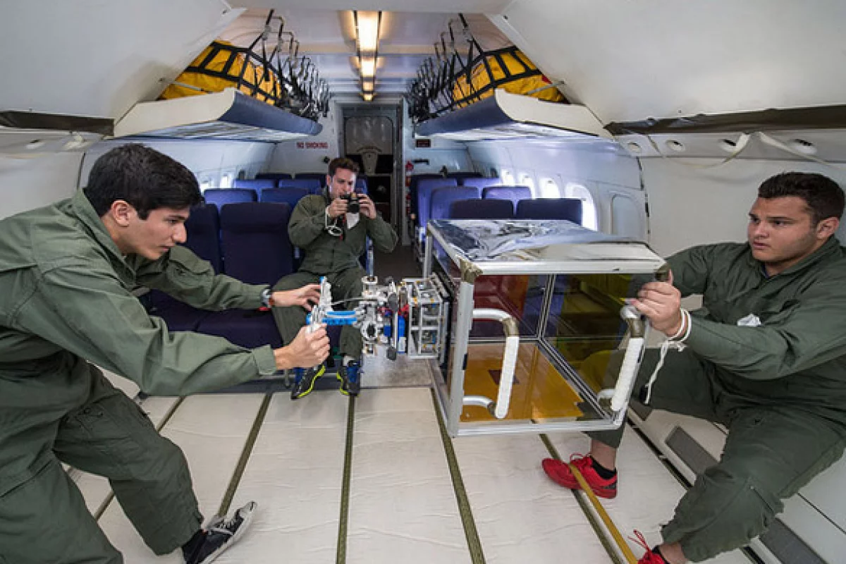 Gecko grippers tested in microgravity (Photo: NASA)