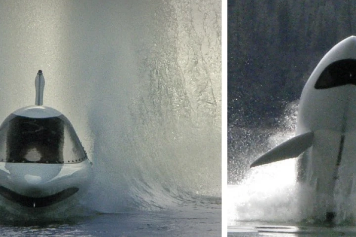 The Seabreacher X: admit it, you'd soil yourself if this came at you.