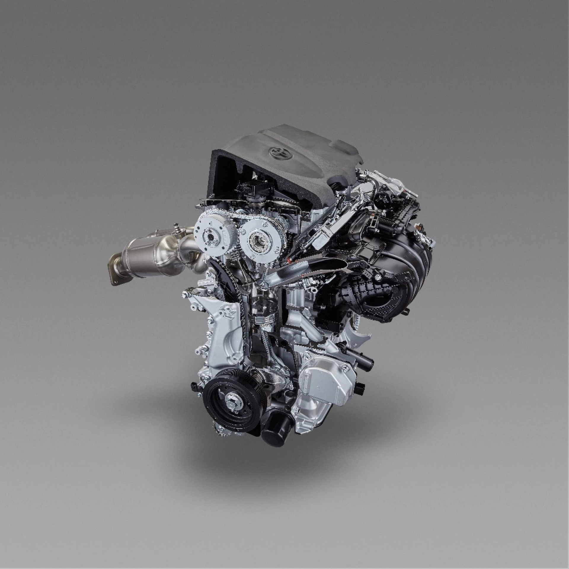 Toyota unveils advanced engines for 2017 and beyond