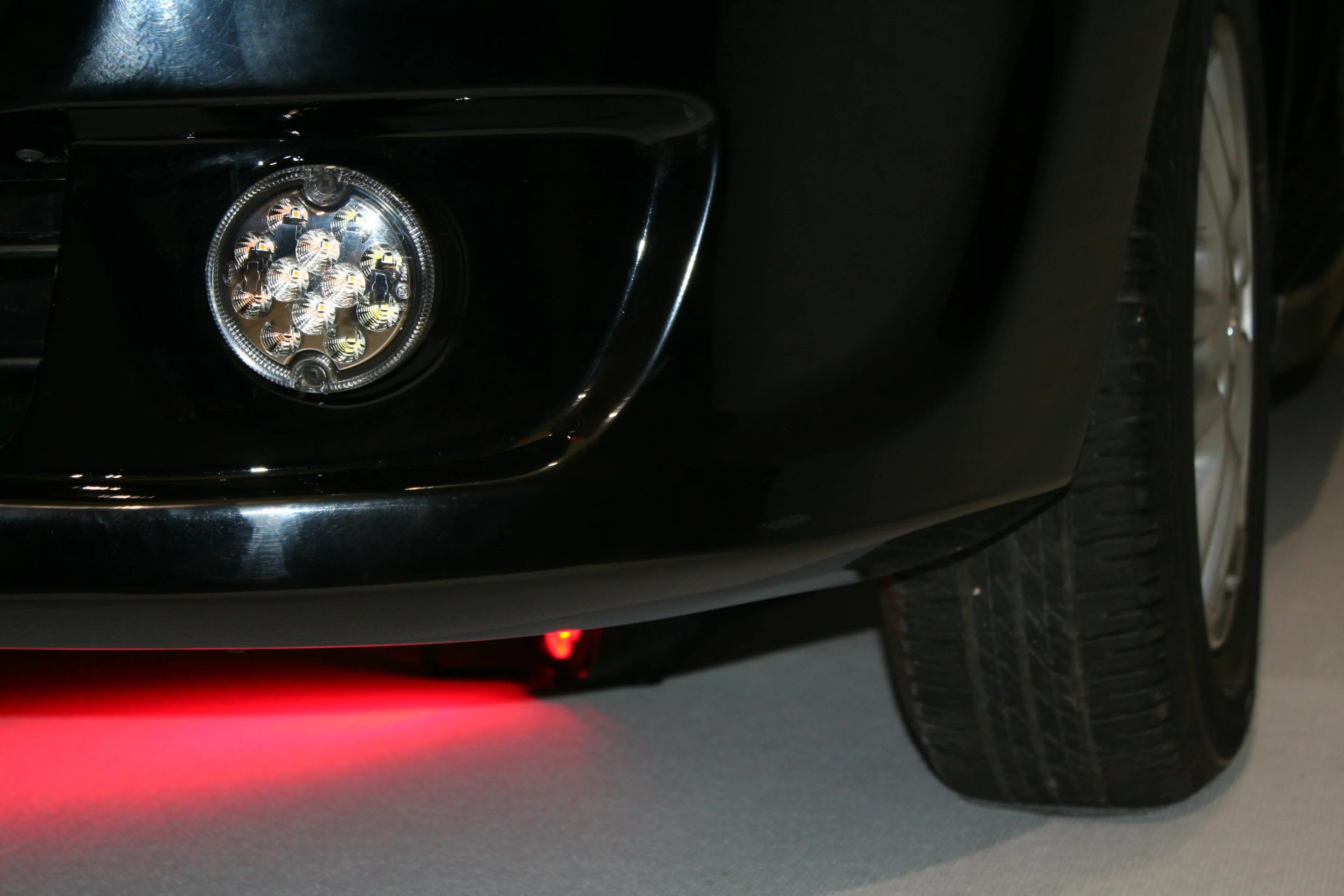 Close-up of the NV200 black cab unveiled this morning (Photo: Gizmag)