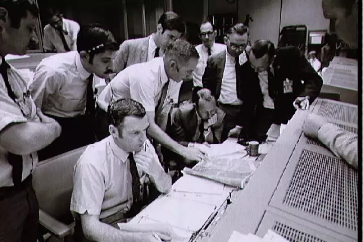 Mission Control Center during the Apollo 13 oxygen cell failure (Photo: NASA)