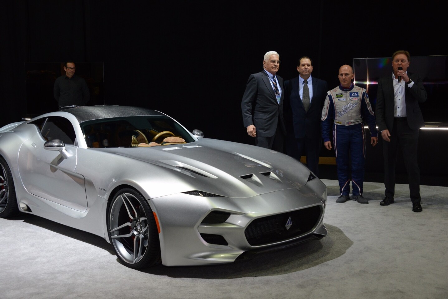 Left to right: Bob Lutz, Gilbert Villarreal, Ben Keating and Henrik Fisker with the Force 1 at NAIAS 2016