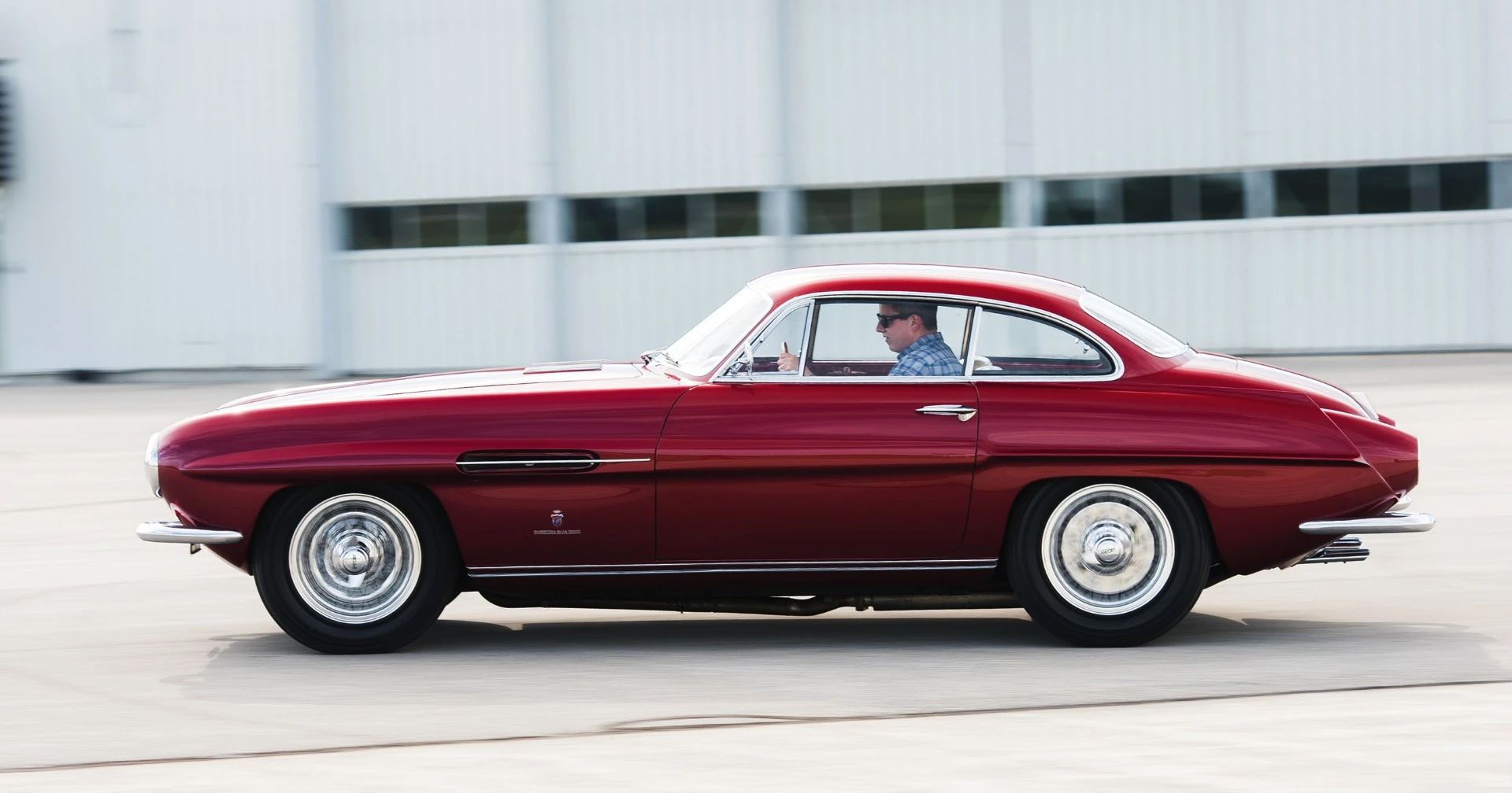 This http://www.rmauctions.com/mo15/monterey/lots/1952-jaguar-xk120-supersonic-by-ghia/1076018
