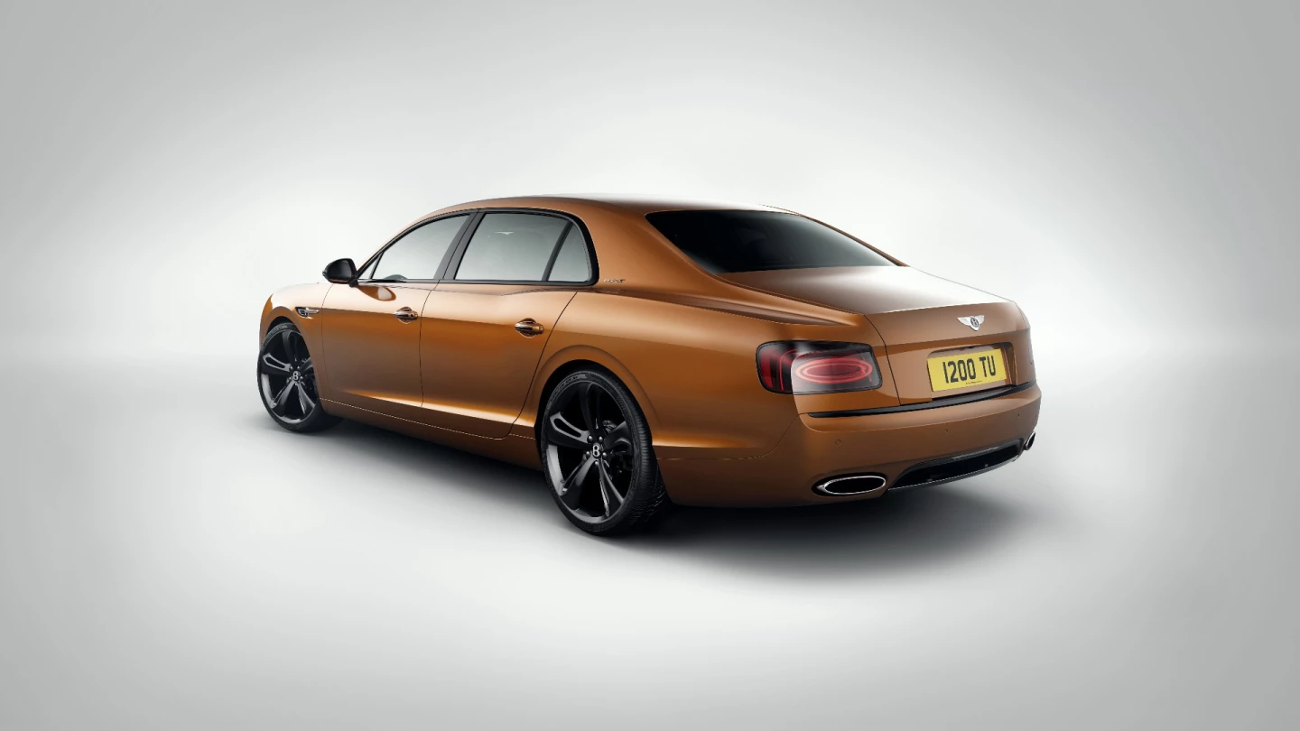 The five spoke wheels are unique to the Flying Spur W12 S