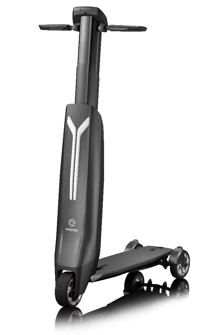 Immotor Go scooter in ride mode