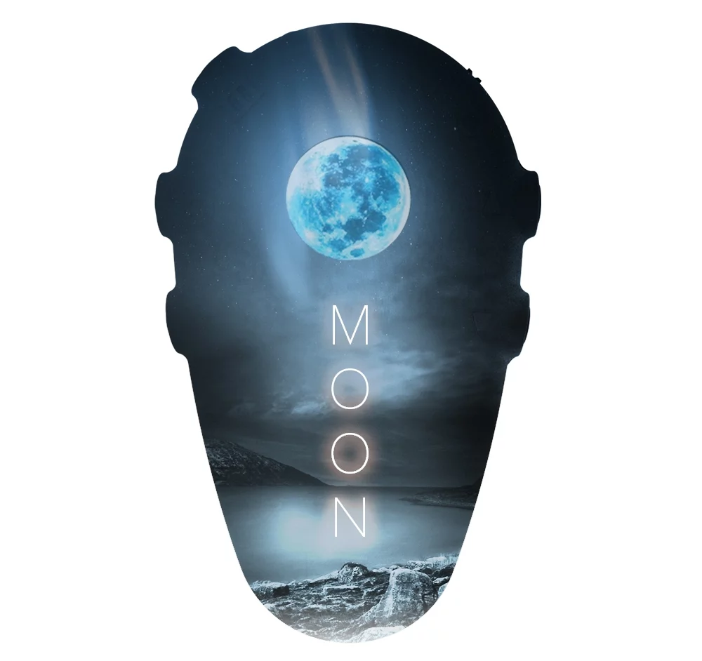 The Moon MO-1 makes switching amp channels, changing stomp signal paths and dialing in MIDI gear a wireless affair
