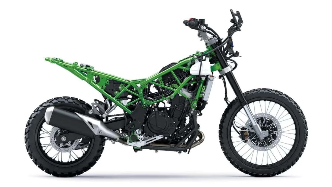 The KLE 500 gets a purpose-built steel trellis-style frame