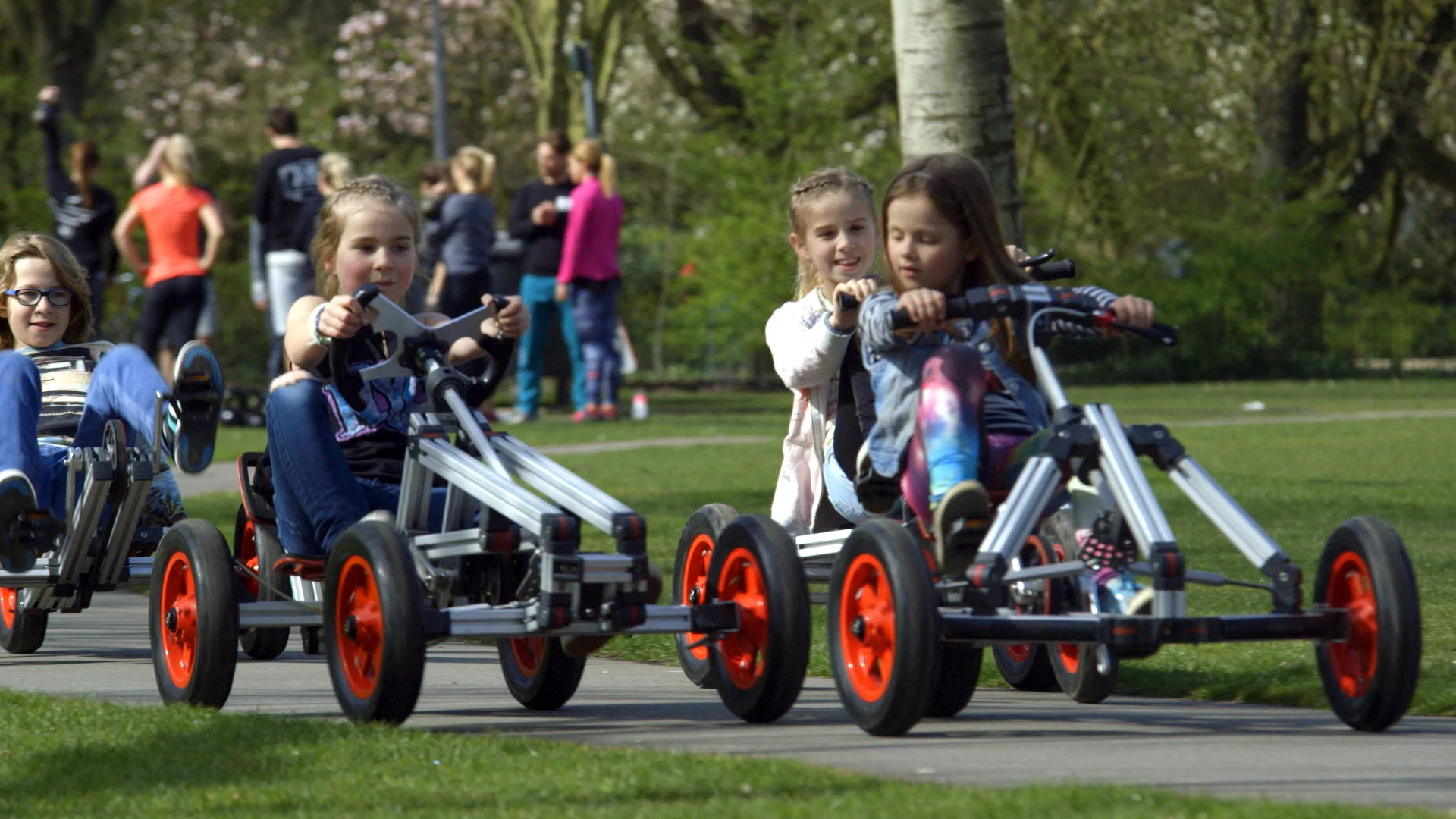 The constructible Infento includes designs for a variety of bikes, trikes, scooters, go-karts, and transporters