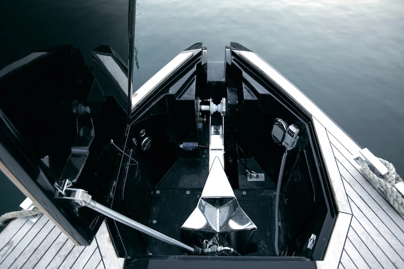 The anchor locker also includes a hydraulically operated opening