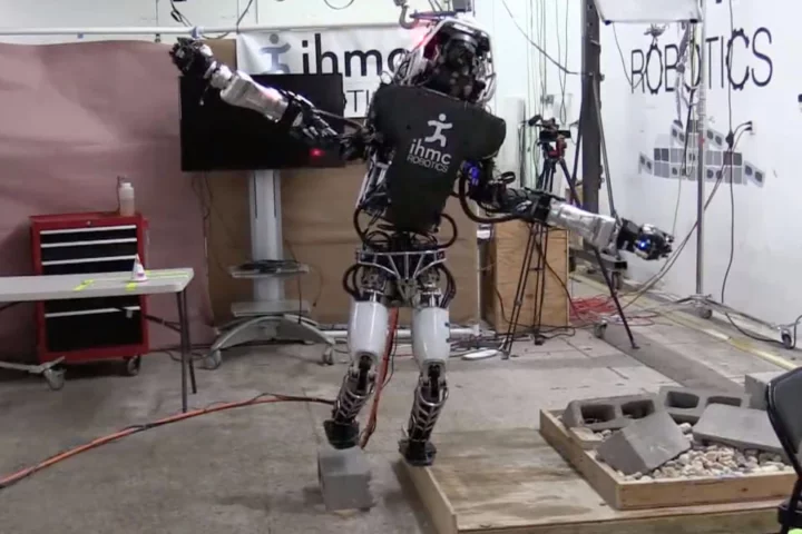 Boston Dynamic's Atlas robot balances on a 2 cm-wide board courtesy of an algorithm from IHMC