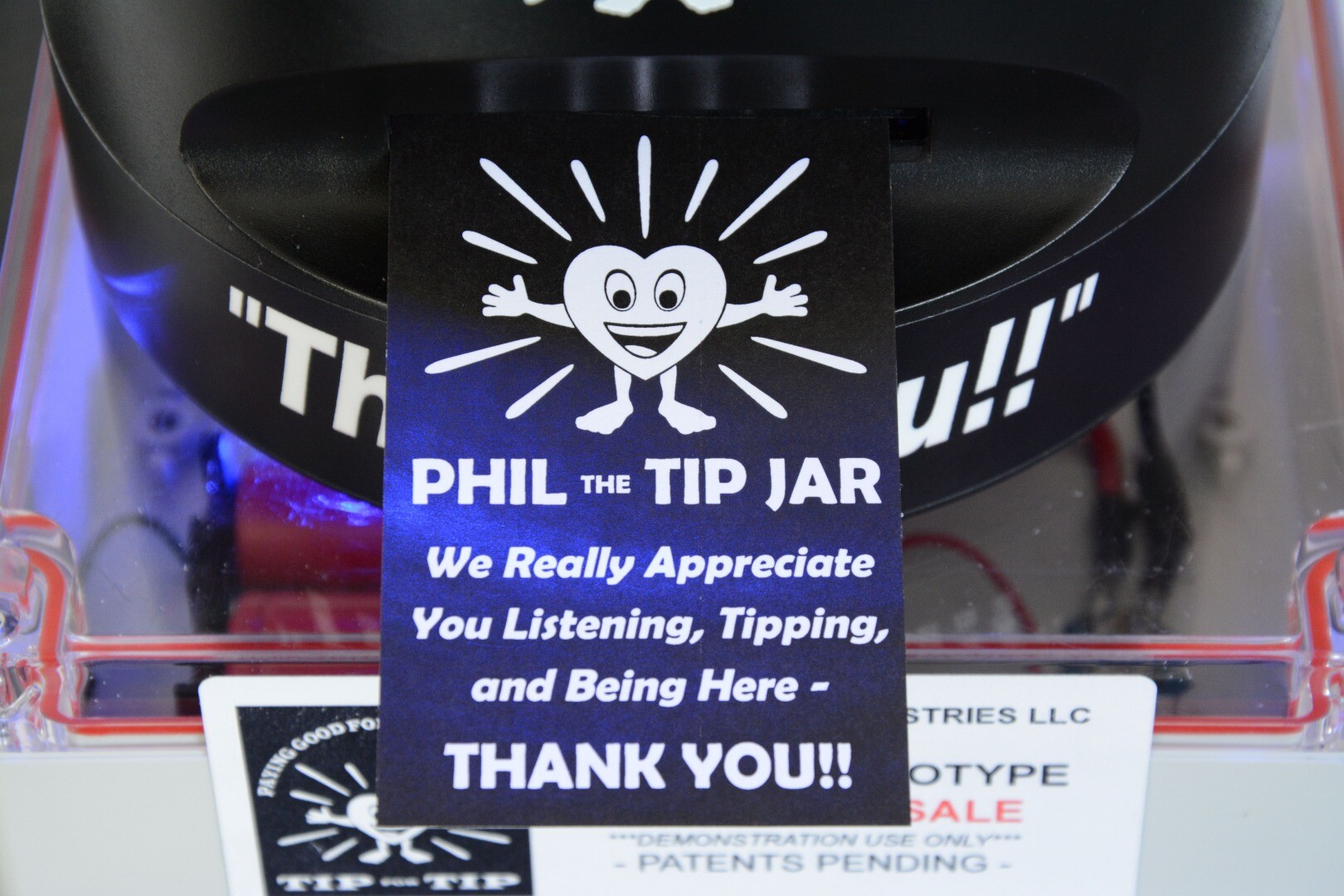 Review Phil the Tip Jar, a carddispensing tip jar for musicians