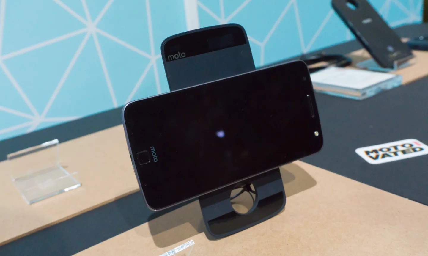 The same module, propped up (there was no live demo of this one)