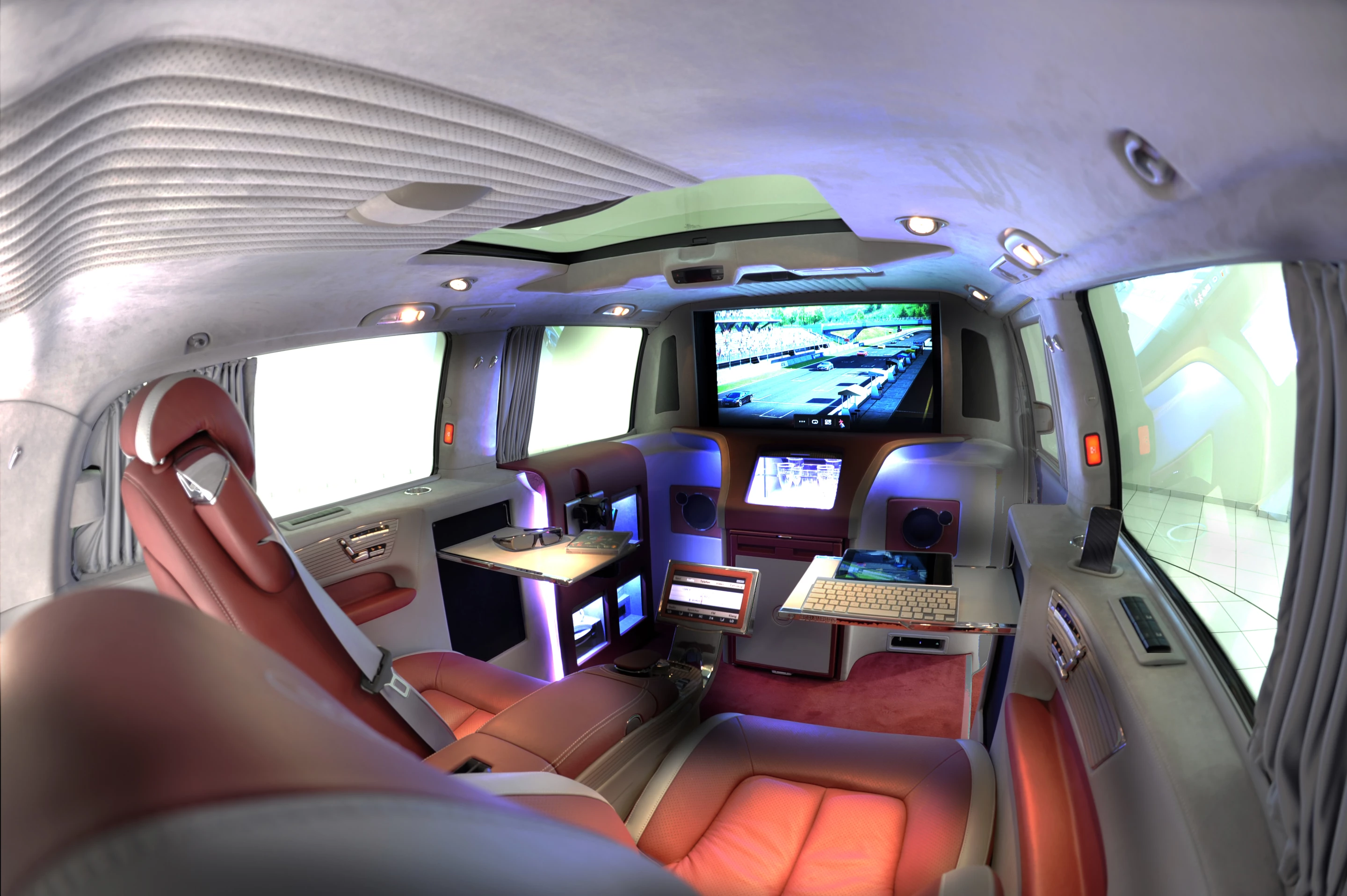The BRABUS iBusiness 3D is based on the Viano - it is described as a 3D Multimedia Lounge on Wheels