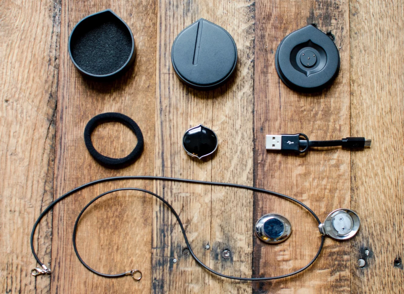 Senstone voice recorder, charging box and accessories