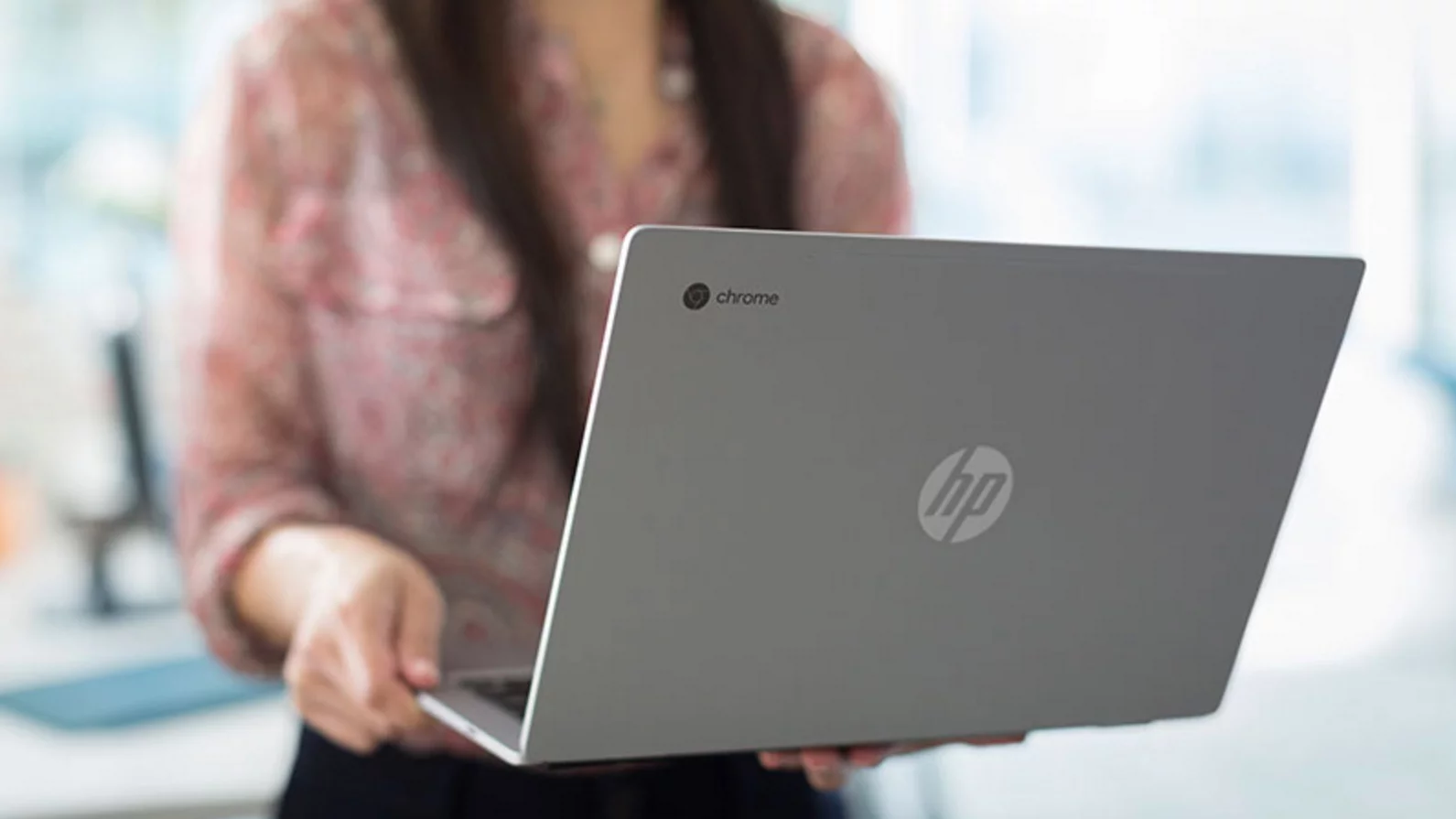 The machine runs on a 6th generation Intel Core M processor – a first for chromebooks