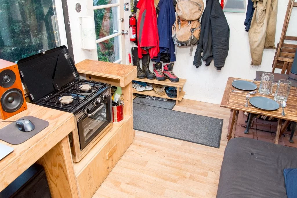 The cooker and food preparation area (Photo: Scott Brooks/Brendan McGarry Photography)