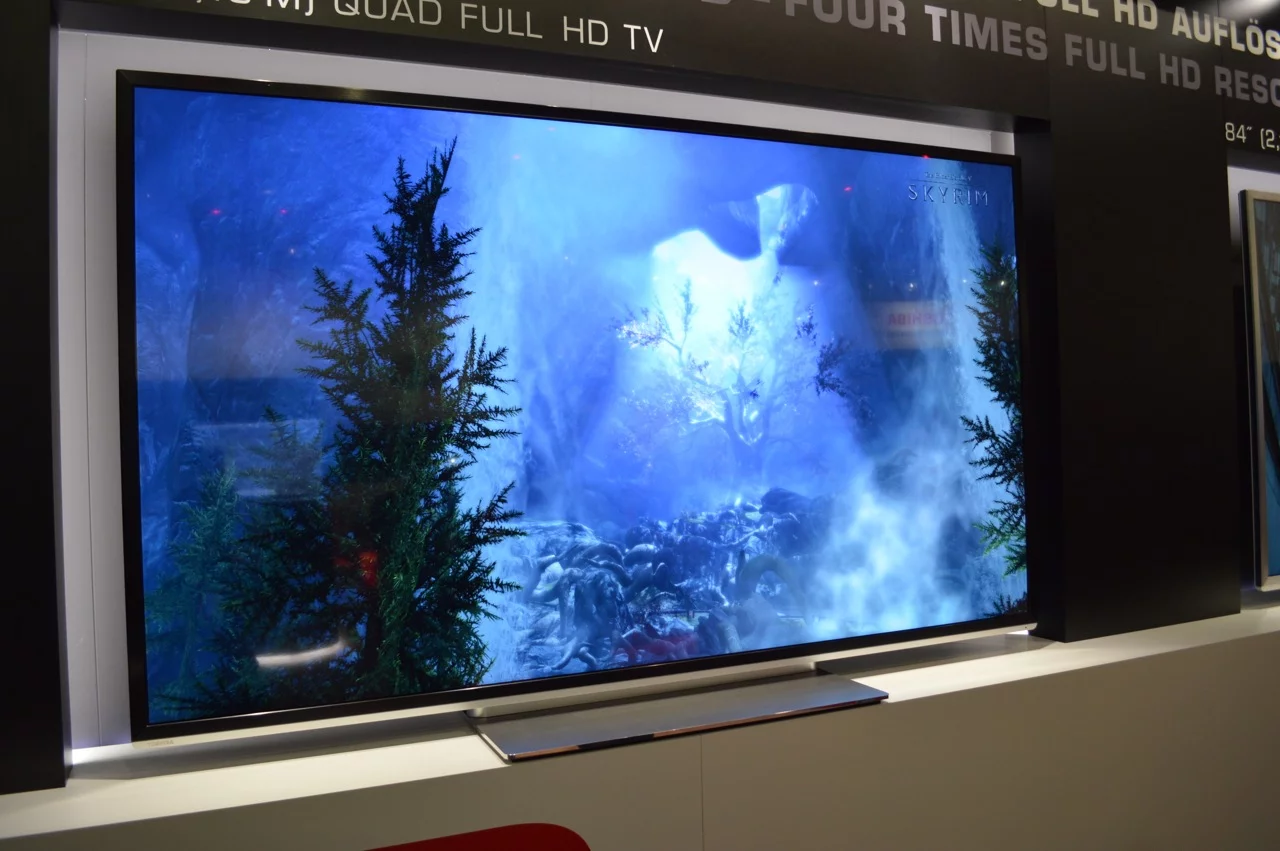 While not as high as the pixel-per-inch density of Toshiba's first 55-inch display, the new TVs will sport a still impressive 52ppi