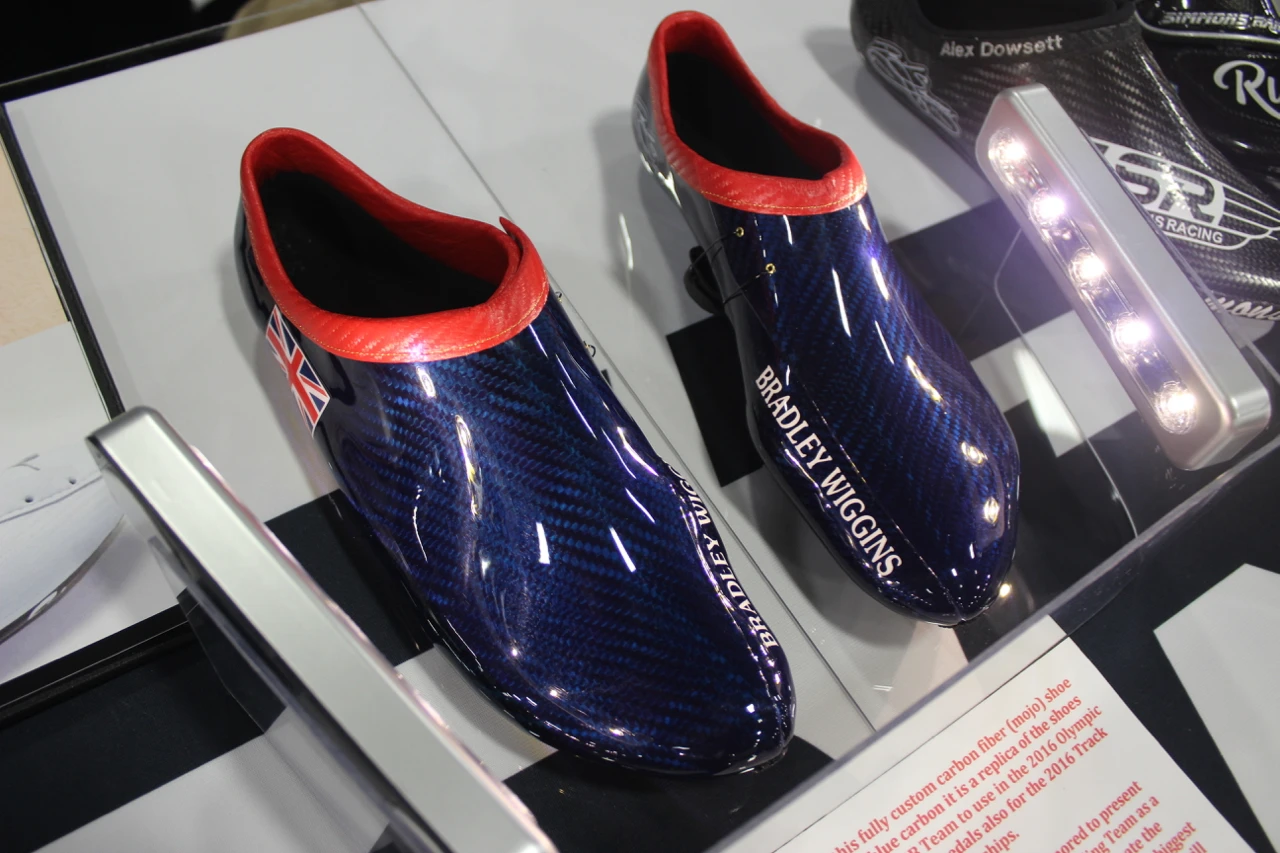 Custom carbon fiber cycling shoes, made by Simmons Racing