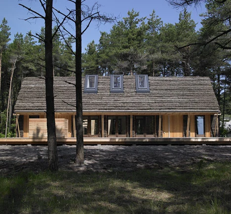 Danish architectural firm Vandkunsten has partnered with non-profit organisation Realdania Byg to create a holiday home that features a unique seaweed facade