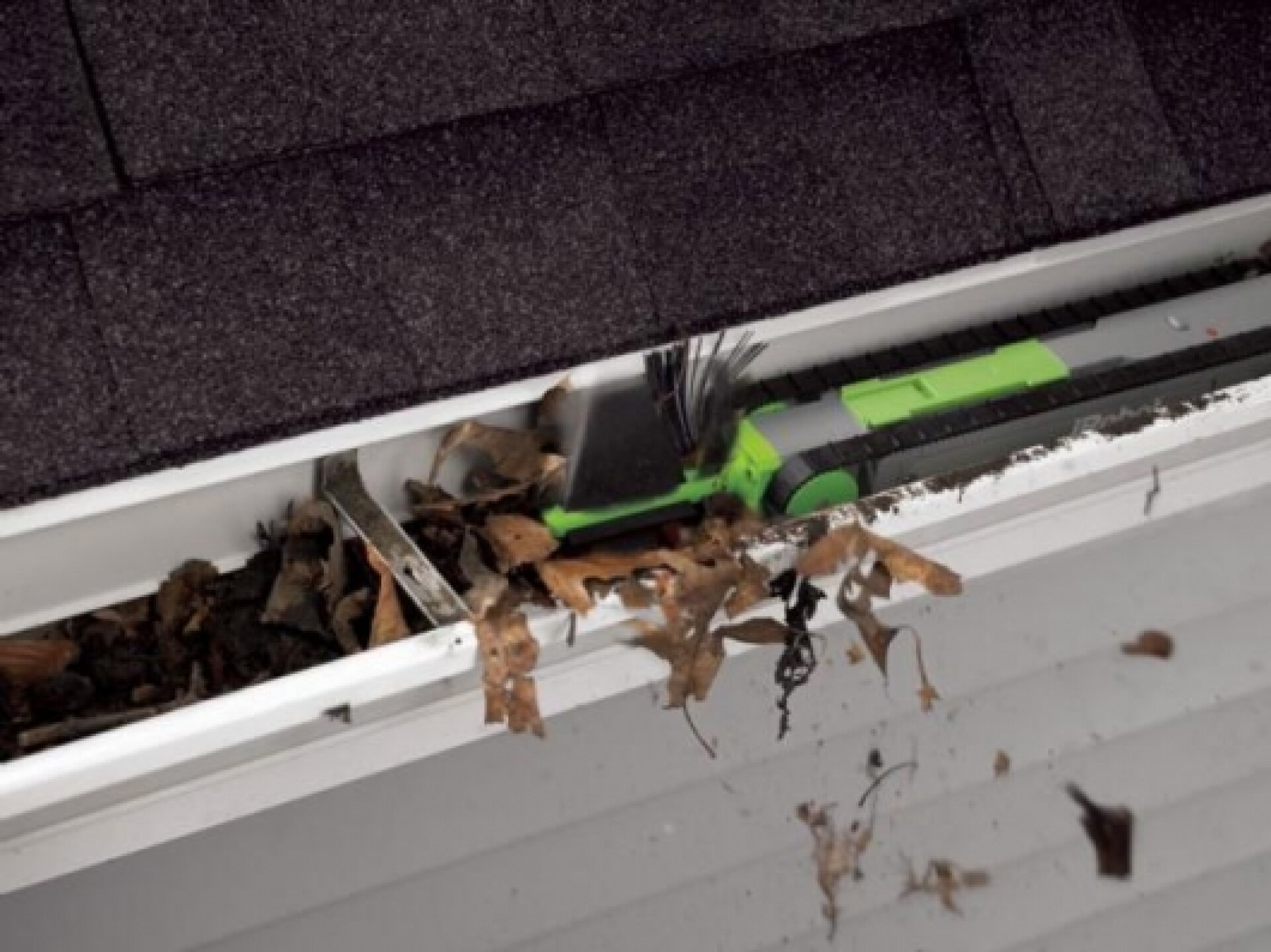iRobot release Looj gutter cleaning robot