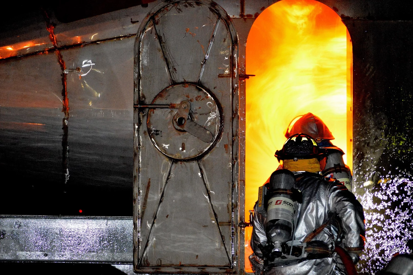 Winner of 20:00 Hour. Dane Knight “Going Into The Animal's Lair”, taken Seeley, USA