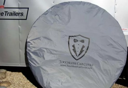 Folds to 48-inch diameter