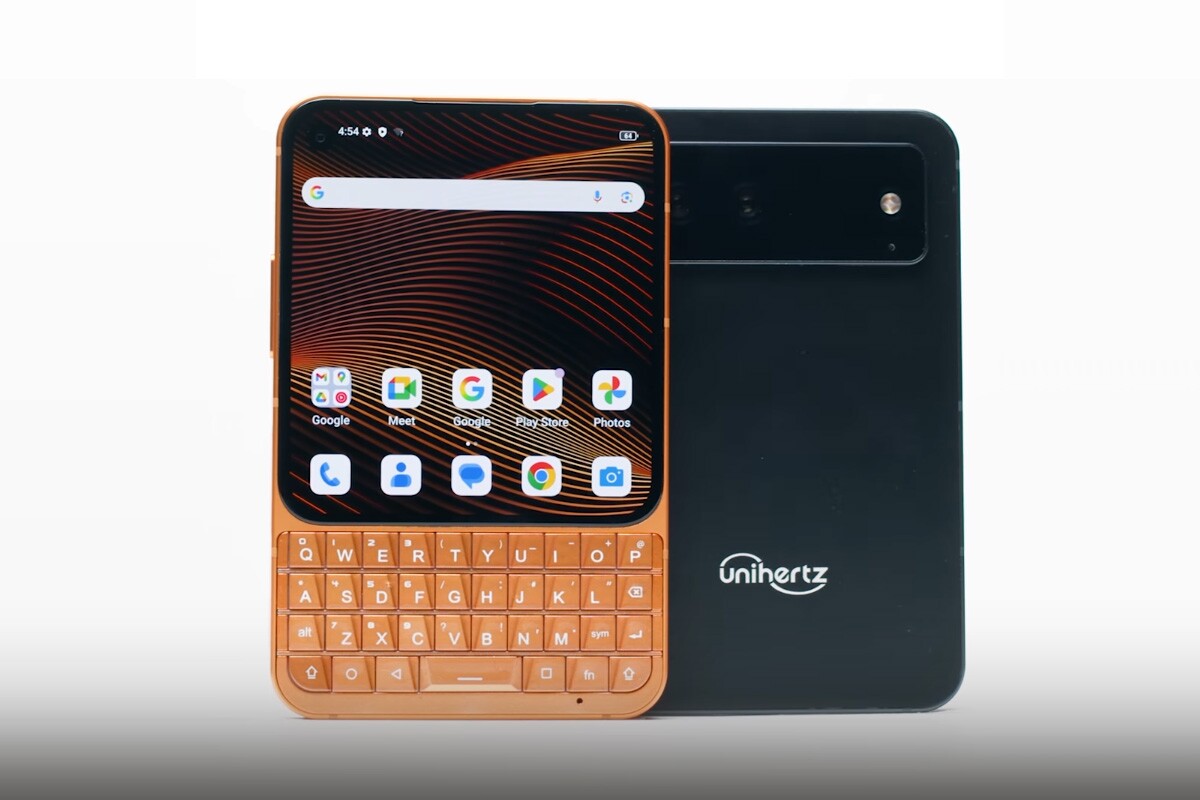 BlackBerry-style phone gets aluminum body and AMOLED display upgrade