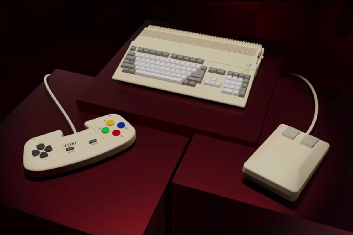 The Amiga 500 Mini comes with the original blocky two-button mouse and a brand new gamepad controller, styled to match the 80s chic of the console