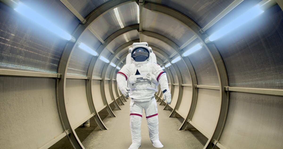 NASA hopes LED lights will cure astronaut insomnia